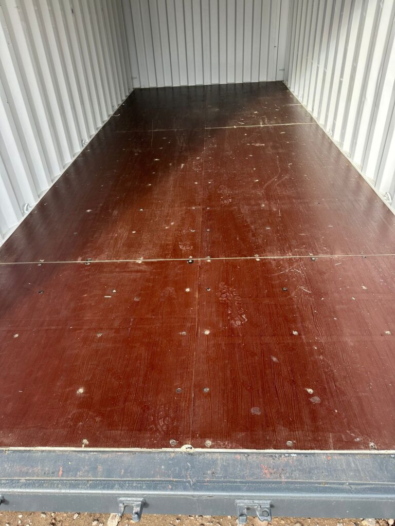 WhatsApp Image 2024-11-06 at 10.09.00 (1)