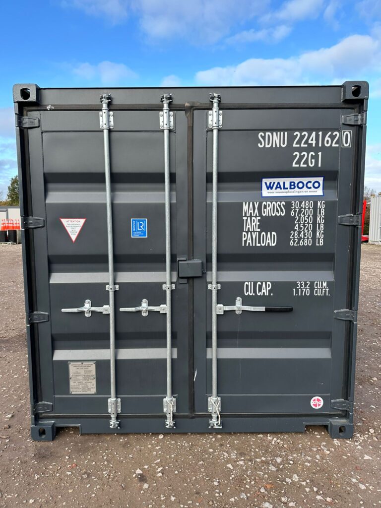 WhatsApp Image 2024-11-06 at 10.09.01 (1)