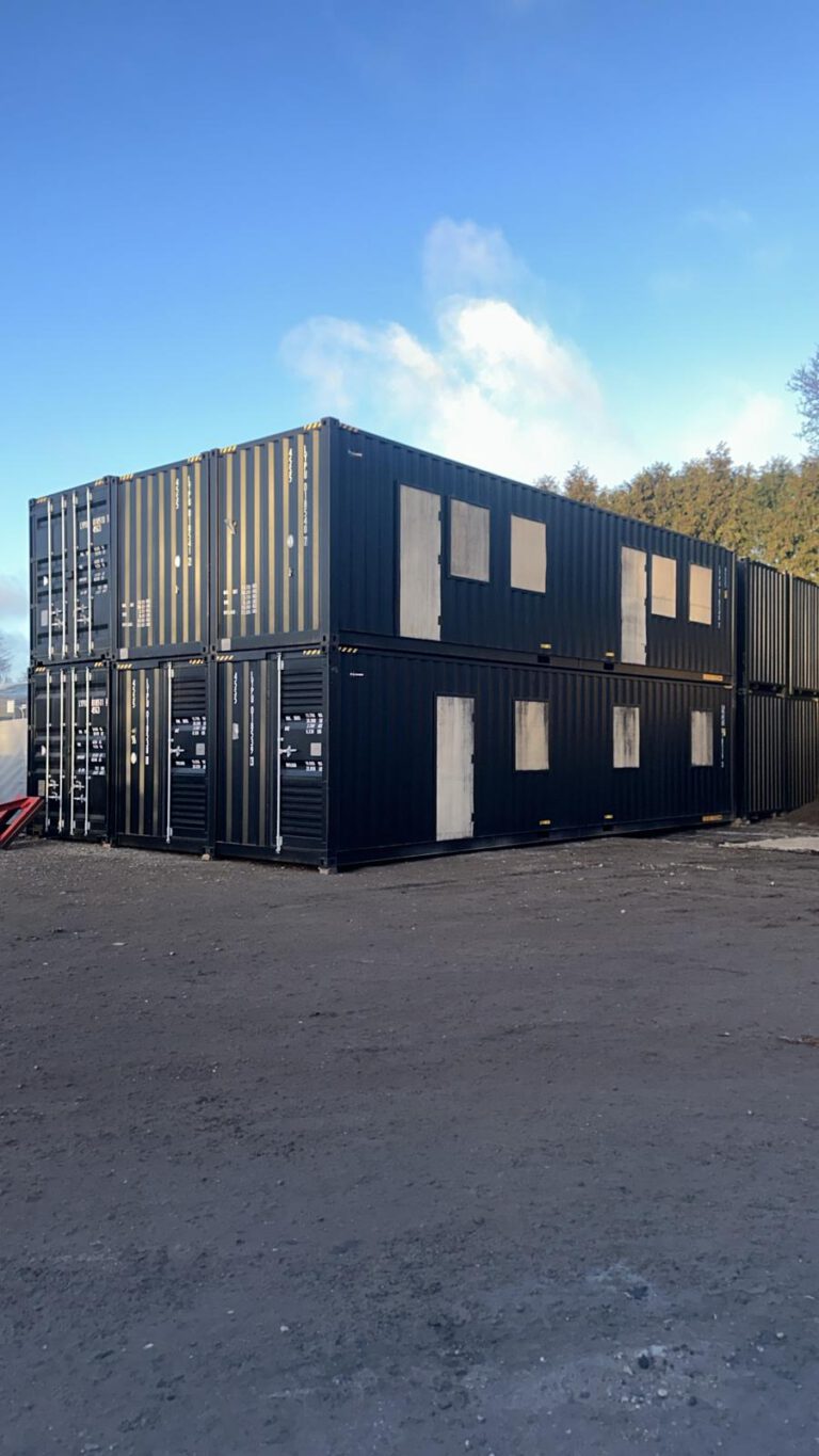 40 ‘ft high cube compleet ingericht als woning