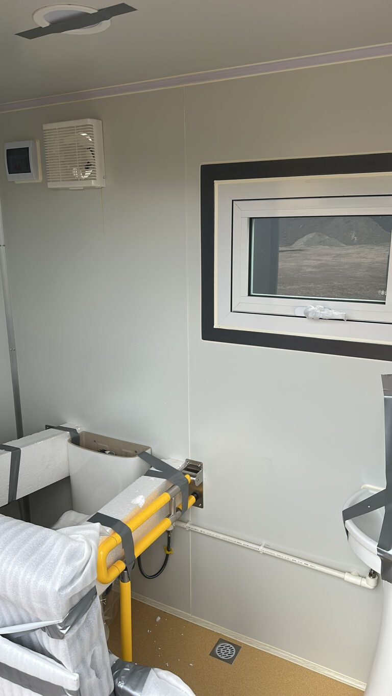 WhatsApp Image 2025-03-12 at 15.26.10